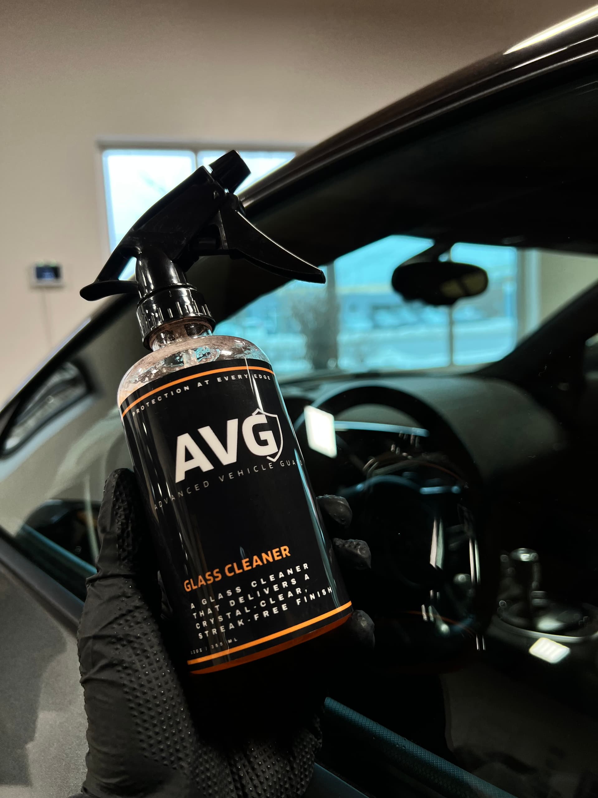 AVG Glass Cleaner in use