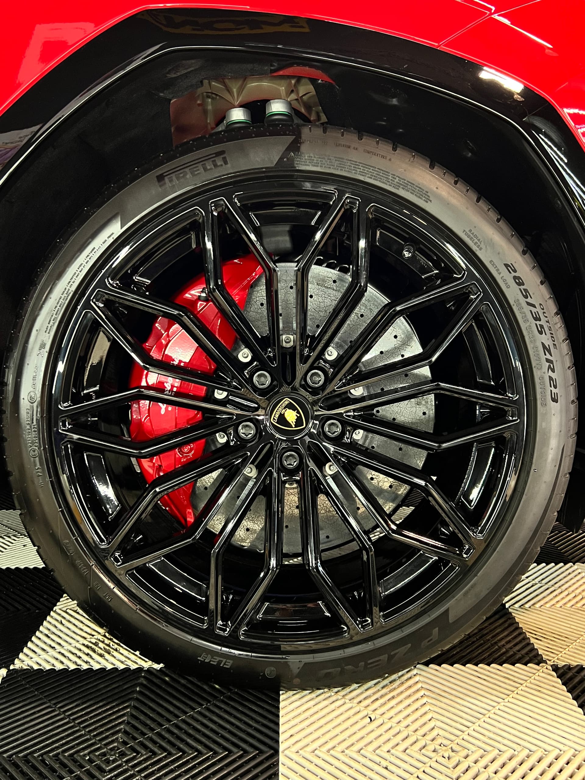 AVG Tire Shine finish